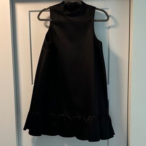 Black Sleeveless Dress